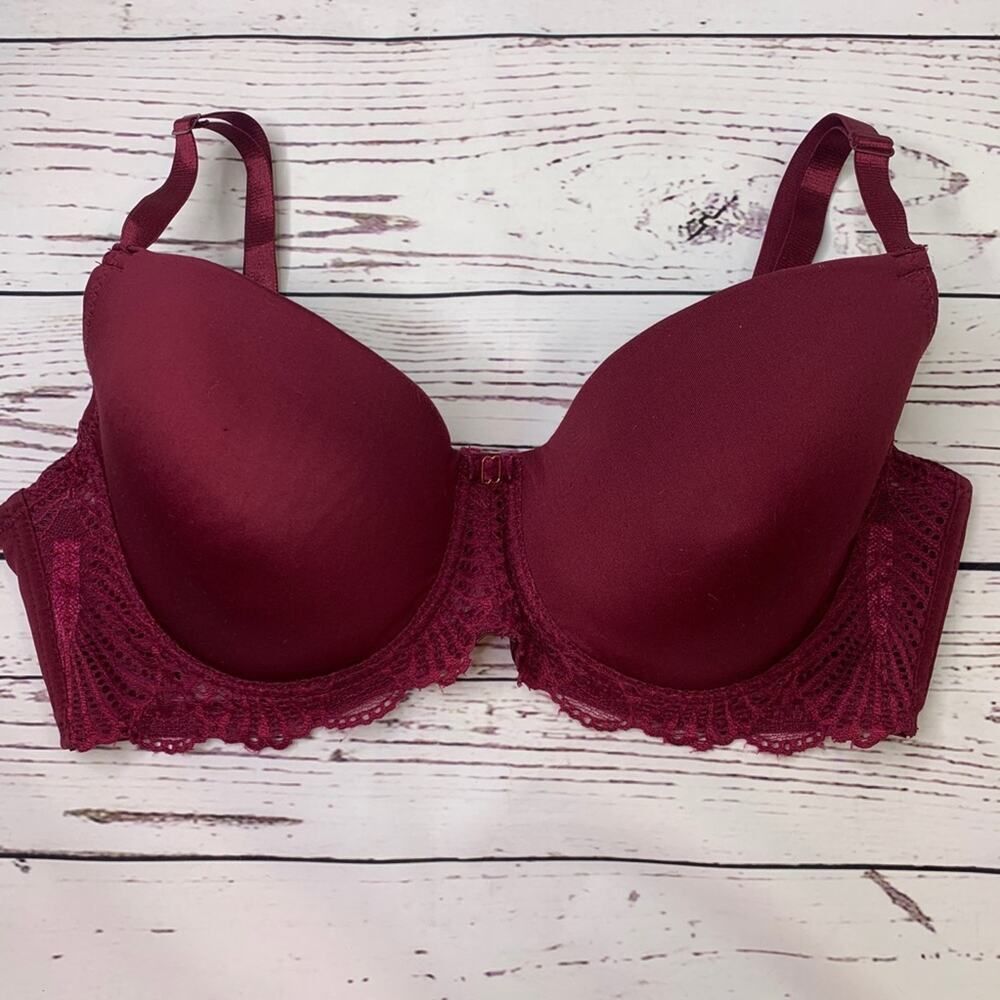 Adrienne Vittadini wine burgundy 40D padded